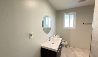 645 Bannock Ave, American Falls, ID 83211
