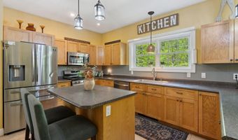 76 Asbury Ln, Acton, ME 04001