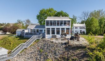 36 E Canal St, Alloway, NJ 08001