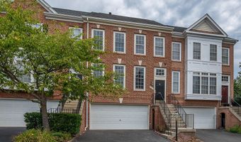 24635 KINGS CANYON Sq, Aldie, VA 20105
