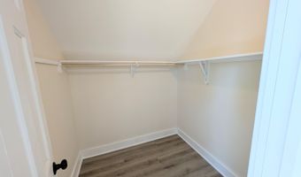 371 1st St, Albany, NY 12206