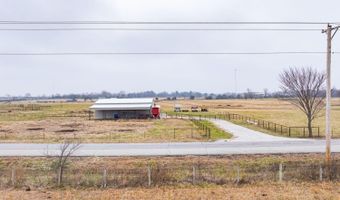 1308 W 19th St, Baxter Springs, KS 66713