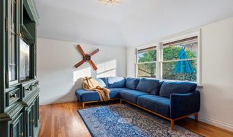 967 W 2nd Ave, Escondido, CA 92025
