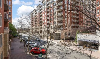 820 N POLLARD St 511, Arlington, VA 22203