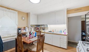 14 Garfield Ave, East Providence, RI 02916