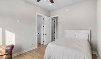 4301 S 87th Pl, Bentonville, AR 72713