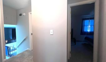 5165 Dundas Dr, Delhi, OH 45238