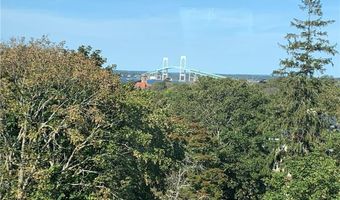 22 Mount Vernon St C, Newport, RI 02840