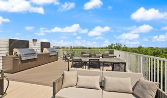 625 SLATERS Ln 401, Alexandria, VA 22314