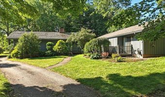 615 Glen Eden Ct, Aurora, OH 44202