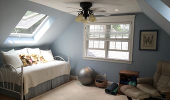 23 Seabreeze Dr, Bourne, MA 02532