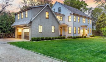 13 Sunswyck Rd, Darien, CT 06820