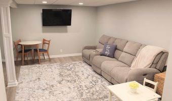 253 Sperry Rd, Bristol, CT 06010