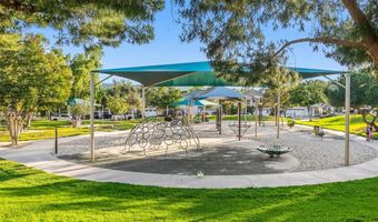 12 Chickadee Ln, Aliso Viejo, CA 92656