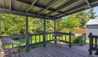 3320 Treat St, Adrian, MI 49221