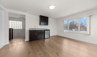 460 W Stadium Blvd, Ann Arbor, MI 48103