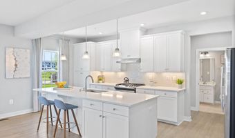 904 MIDBROOK Ln, Bowie, MD 20716