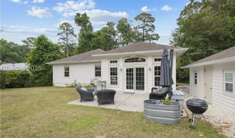 15 Palmetto Beach Dr, Bluffton, SC 29910