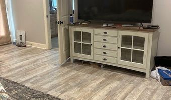 103 Redbud Dr, Batesville, MS 38606