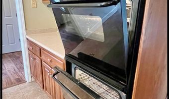 118 TRIANON St, Batesville, MS 38606