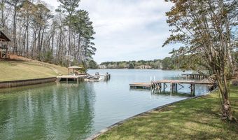 93 Wildwood Rd, Alexander City, AL 35010