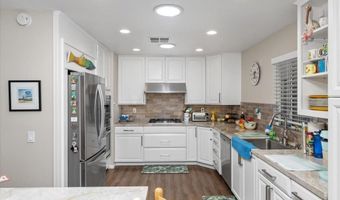 5180 Don Rodolfo Dr, Carlsbad, CA 92010