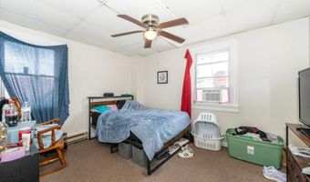 5-7 N CONOCOCHEAGUE St, Williamsport, MD 21795