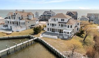 1100 ISLAND Dr, Bayville, NJ 08721