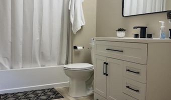 110 W 9Th St, Atlantic, IA 50022