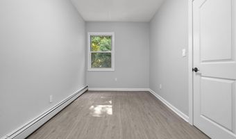 276 Bond St, Bridgeport, CT 06610