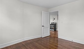 94 Carman St, Cranston, RI 02910