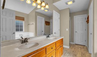 1808 Javelina Dr, Altus, OK 73521