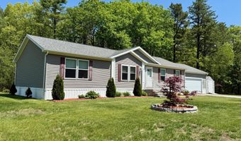 1 Pine Cone Dr, Alfred, ME 04002