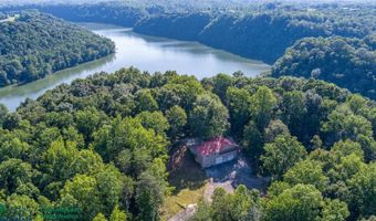 251 S Taxiway Dr, Albany, KY 42602