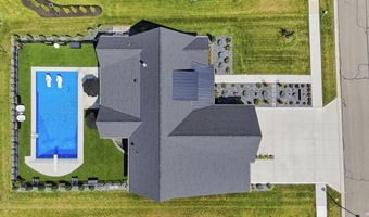 2100 Golfview Dr, Auburn, IN 46706