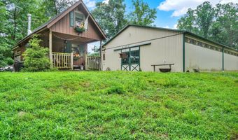 8272 WOODBINE Rd, Airville, PA 17302