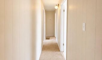 2408 Whispering Pines Cir, Albany, GA 31707