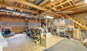 137 Pond Rd, Campton, NH 03223