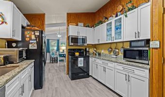 201 Hoop Pole Creek Dr, Atlantic Beach, NC 28512