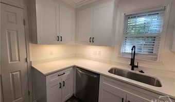 145 Heatherwood Ln, Athens, GA 30606