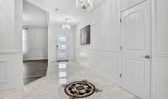 1081 Park Ct, Avon, IN 46123