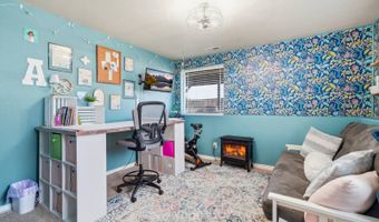 5742 Antelope Dr, Bar Nunn, WY 82601
