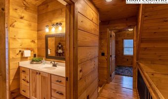 407 Signature Ridge Rd, Banner Elk, NC 28604