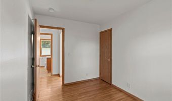 148 Spruce Dr, Apple Valley, MN 55124