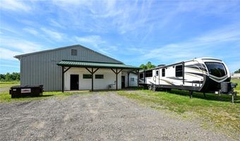 420 Merrill St, Andover, OH 44003