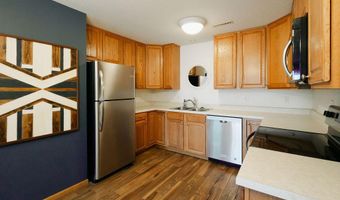 2511 Bristol Dr 208, Ames, IA 50010