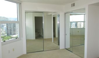 801 S King St 3607, Honolulu, HI 96813