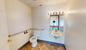500 W Plank Rd, Altoona, PA 16602