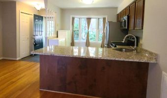 2037 GLEBE Rd, Arlington, VA 22204