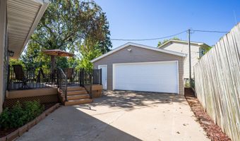 1206 3rd Ave SE, Altoona, IA 50009